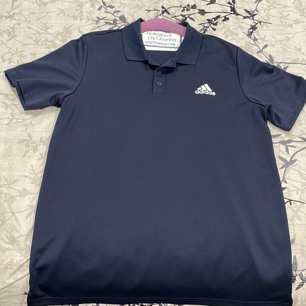 Like New Adidas golf shirt in Large